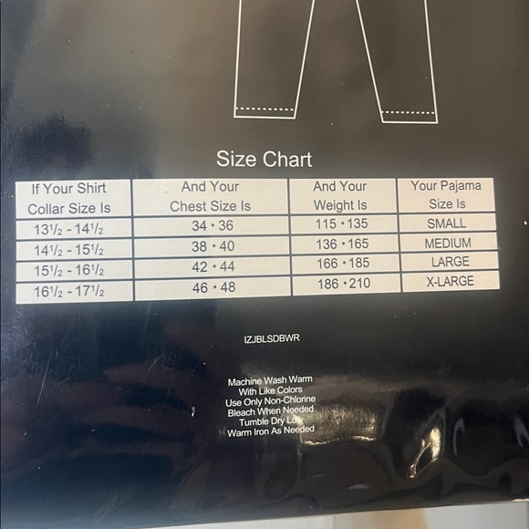 Izod Men's Blue Plaid Shirt - Picture 4 of 4